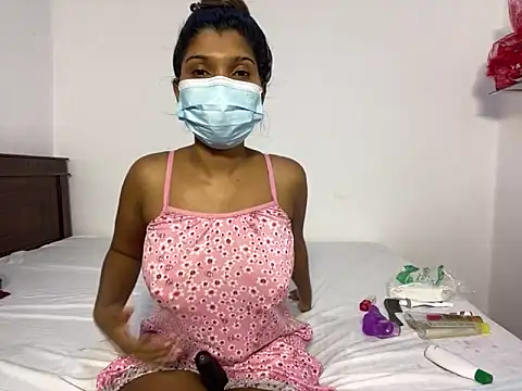 Snapshot of Baby_asha chatting on 03.08.25 Baby asha online show from 03.08.25