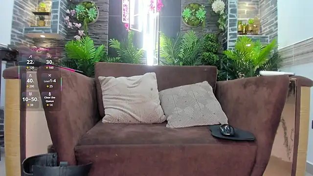 Theravenlux online show from 10.19.25