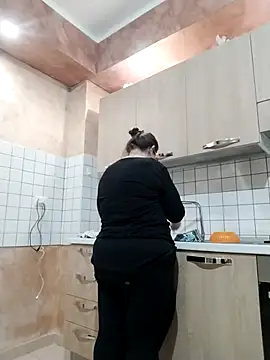 Dolcecurvy online show from 11.23.25