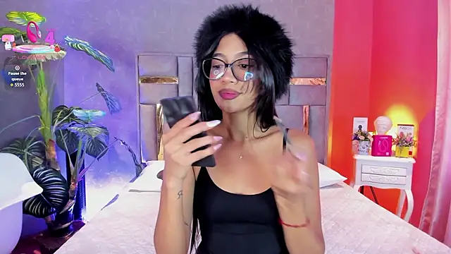 Tyla Ks online show from 03.19.26