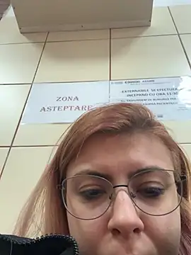 Snapshot of KittieHallo chatting on 02.21.25 KittieHallo online show from 02.21.25