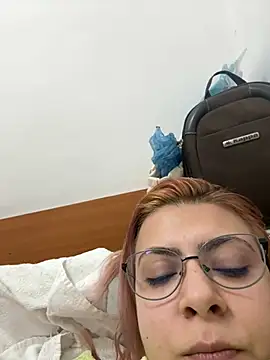 Snapshot of KittieHallo chatting on 02.23.25 KittieHallo online show from 02.23.25