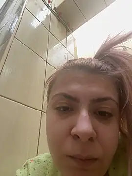 Snapshot of KittieHallo chatting on 02.26.25 KittieHallo online show from 02.26.25