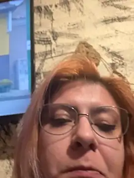 Snapshot of KittieHallo chatting on 02.26.25 KittieHallo online show from 02.26.25