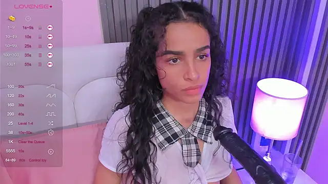 honey sofii  online show from 03.12.25