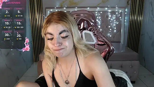 lili conor s online show from 09.26.25