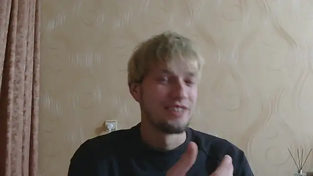 Snapshot of frama666 chatting on 04.30.26 frama666 online show from 04.30.26