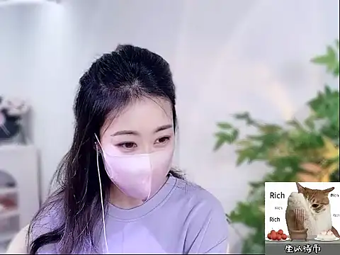 Snapshot of CC-777888 chatting on 10.02.25 CC-777888 online show from 10.02.25