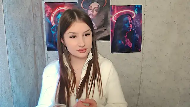  MiaAngell online show from 12.04.25