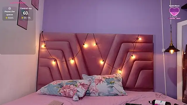 innocenthazel online show from 02.10.26