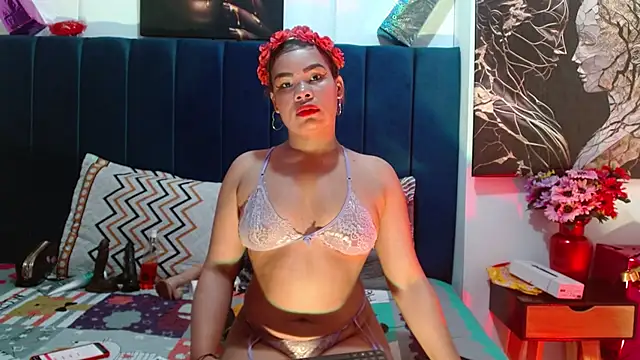 Mariana star1 online show from 10.08.25