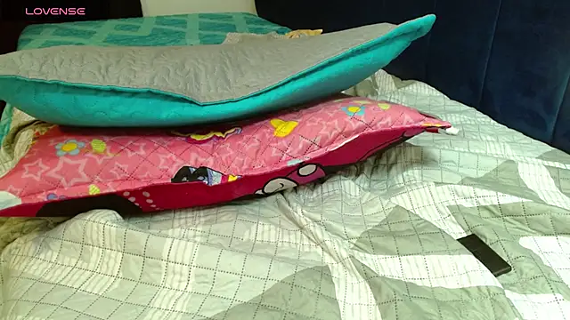 Mariana star1 online show from 11.08.25