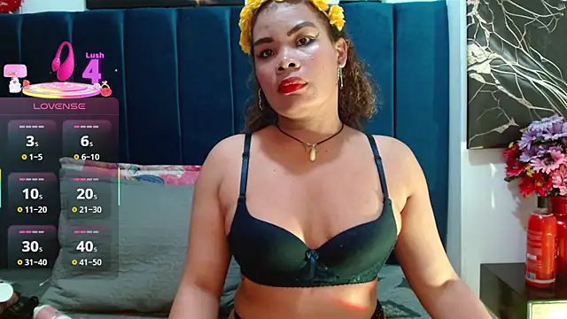 Mariana star1 online show from 11.14.25