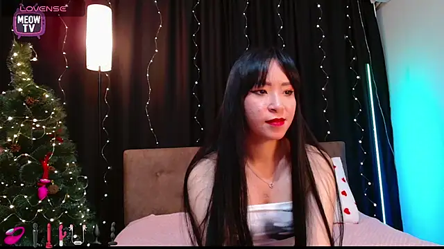 miyakimi0101 online show from 12.17.25