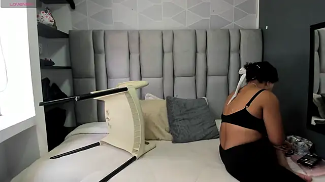 Natasha rose   online show from 09.16.25