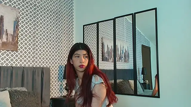 Cassie bloom online show from 09.18.25