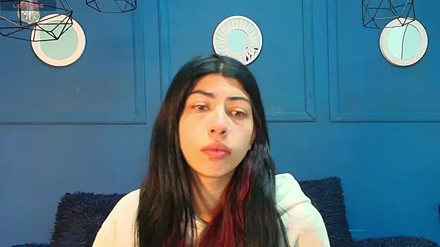 Cassie bloom online show from 10.23.25