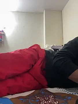 Snapshot of 9inch_hard chatting on 11.28.25 9inch hard online show from 11.28.25