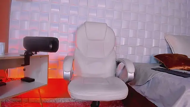 AlejandroStormm online show from 02.24.25