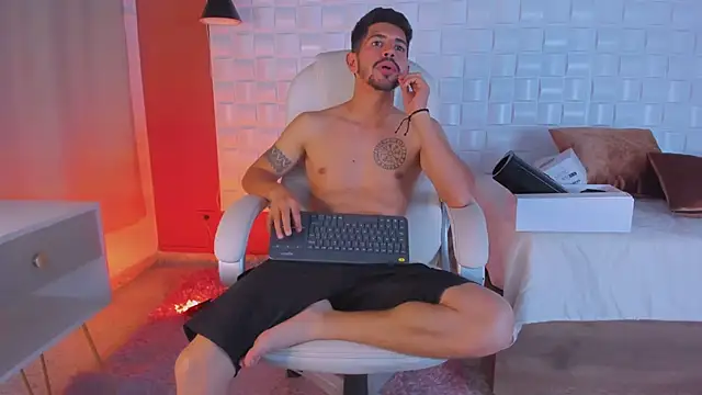 AlejandroStormm online show from 03.09.25