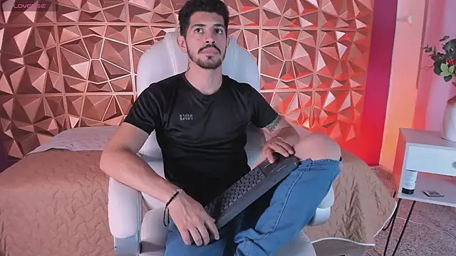 AlejandroStormm online show from 03.16.25