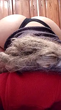 Snapshot of Sexlove1xo chatting on 03.15.25 Sexlove1xo online show from 03.15.25