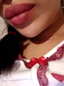 Sexlove1xo online show from 11.10.25