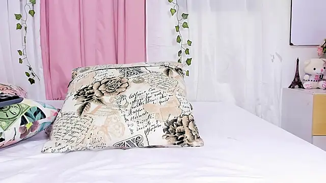 Emma lorense22 online show from 03.08.25