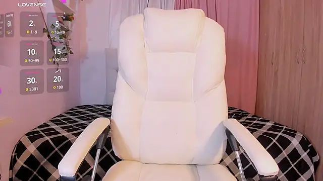 Emma lorense22 online show from 09.25.25