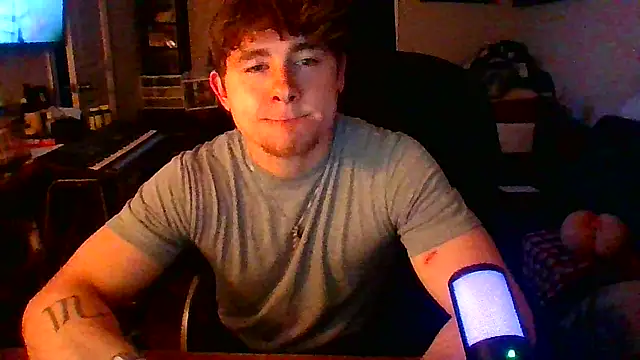 Snapshot of JCstrings chatting on 03.23.25 JCstrings online show from 03.23.25