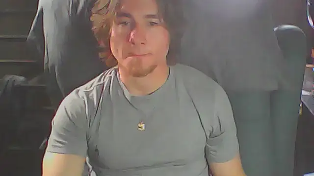 Snapshot of JCstrings chatting on 01.07.26 JCstrings online show from 01.07.26