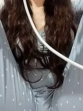 BUSE8821 online show from 12.04.25