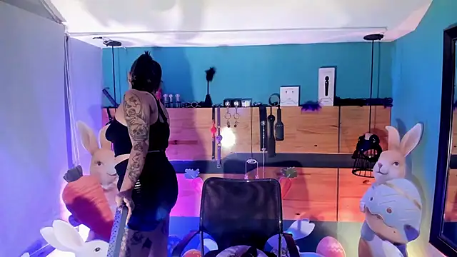 ChloeAllennn online show from 04.01.26