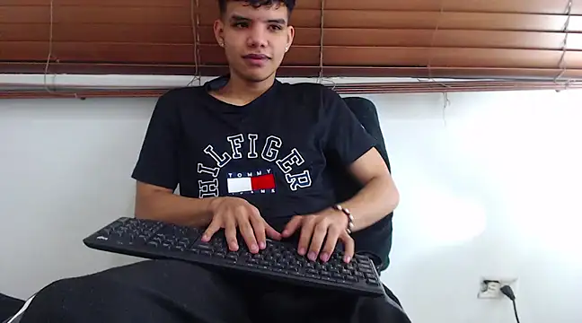 Axel Forte online show from 03.22.25