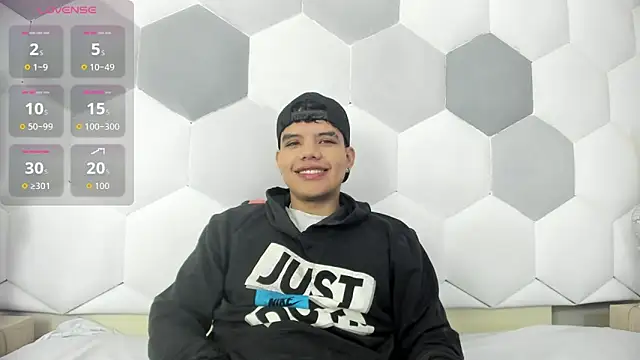 Axel Forte online show from 10.10.25