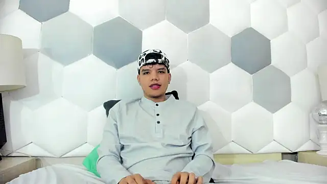 Axel Forte online show from 11.05.25