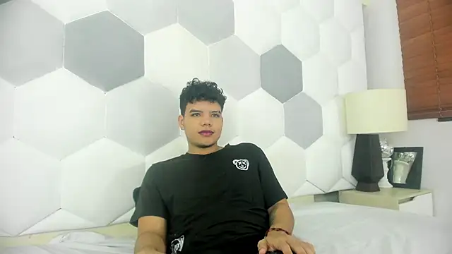 Axel Forte online show from 04.04.26