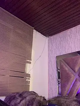 MichelleDiaz Pink online show from 03.20.25