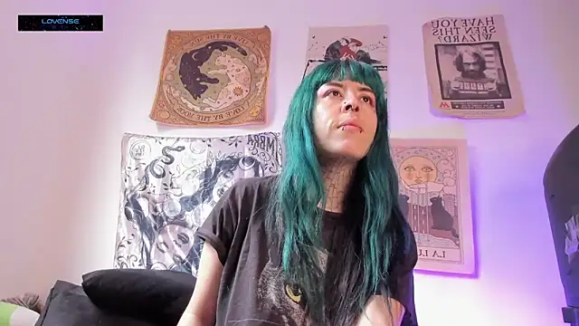 Hisato111 online show from 11.19.25