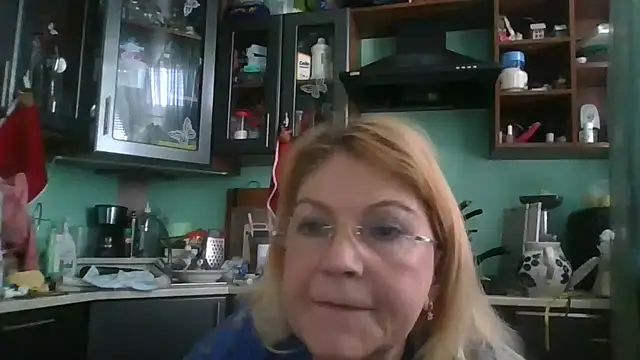 Snapshot of Heidi-Helga chatting on 02.25.25 Heidi-Helga online show from 02.25.25