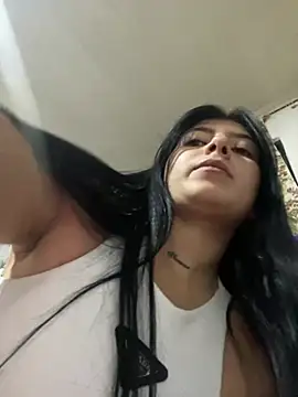 Snapshot of Alexandra090 chatting on 02.23.25 Alexandra090 online show from 02.23.25