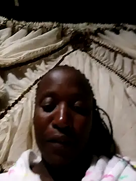 LoveDropss online show from 09.19.25