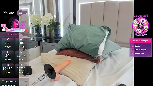 Snapshot of Emily_Black1 chatting on 03.17.25 Emily Black1 online show from 03.17.25