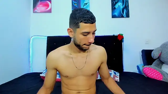 Snapshot of MarcusRosse chatting on 12.14.25 MarcusRosse online show from 12.14.25