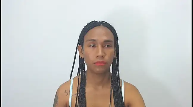 Snapshot of red_veltet chatting on 03.09.25 red veltet online show from 03.09.25
