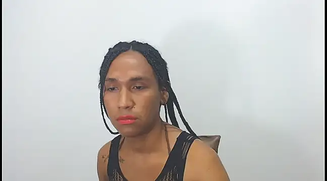 Snapshot of red_veltet chatting on 03.11.25 red veltet online show from 03.11.25