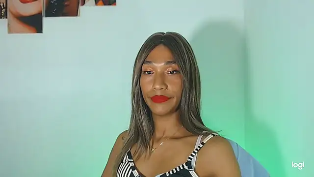 Snapshot of red_veltet chatting on 09.14.25 red veltet online show from 09.14.25