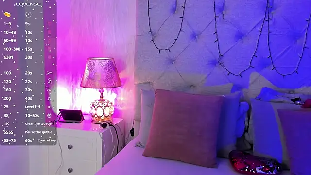 goth tasha online show from 12.03.25