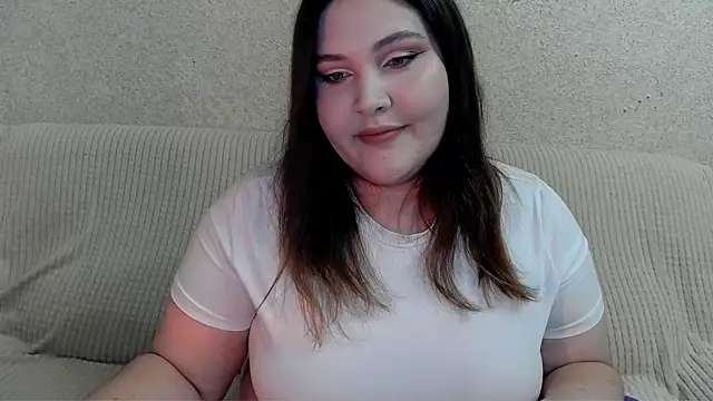 Snapshot of rachelwild chatting on 10.02.25 rachelwild online show from 10.02.25