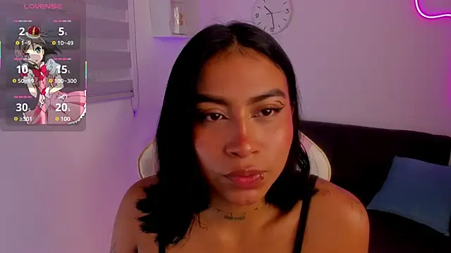 Snapshot of Ivyy_Moon_ chatting on 09.19.25 Ivyy Moon online show from 09.19.25